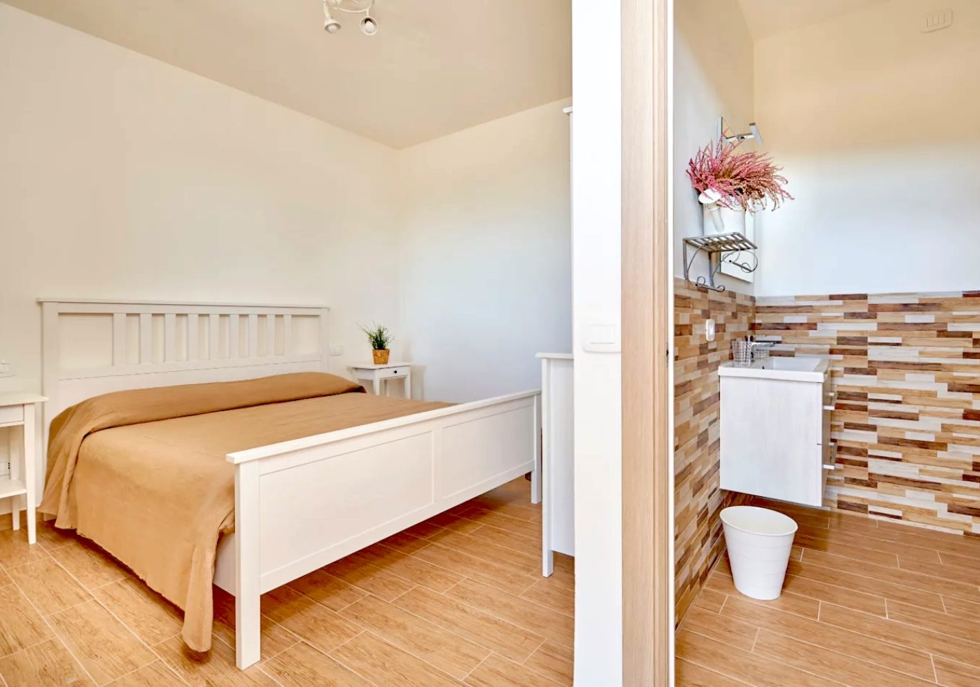 Camera e bagno